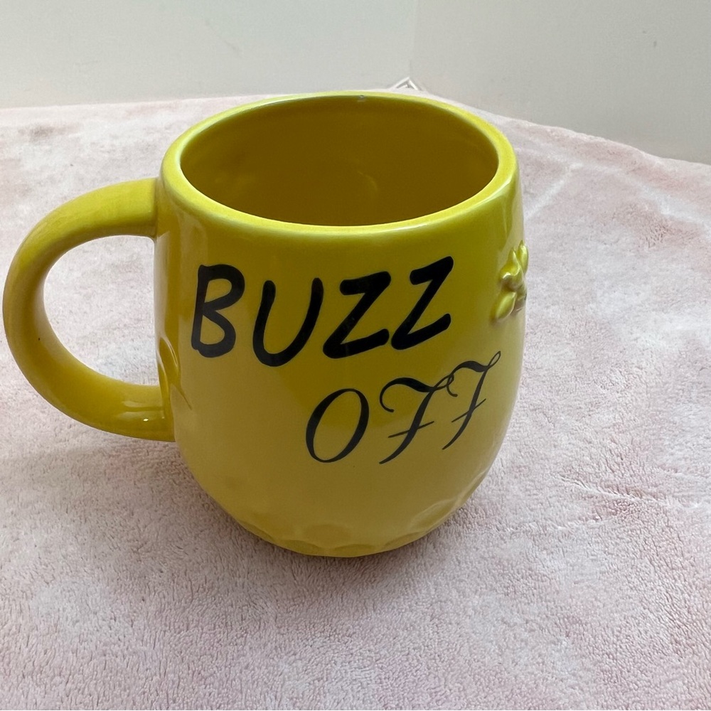 Cracker Barrel Buzz Off Mug
